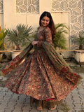 Load image into Gallery viewer, Zehra Green Cotton Suit Set